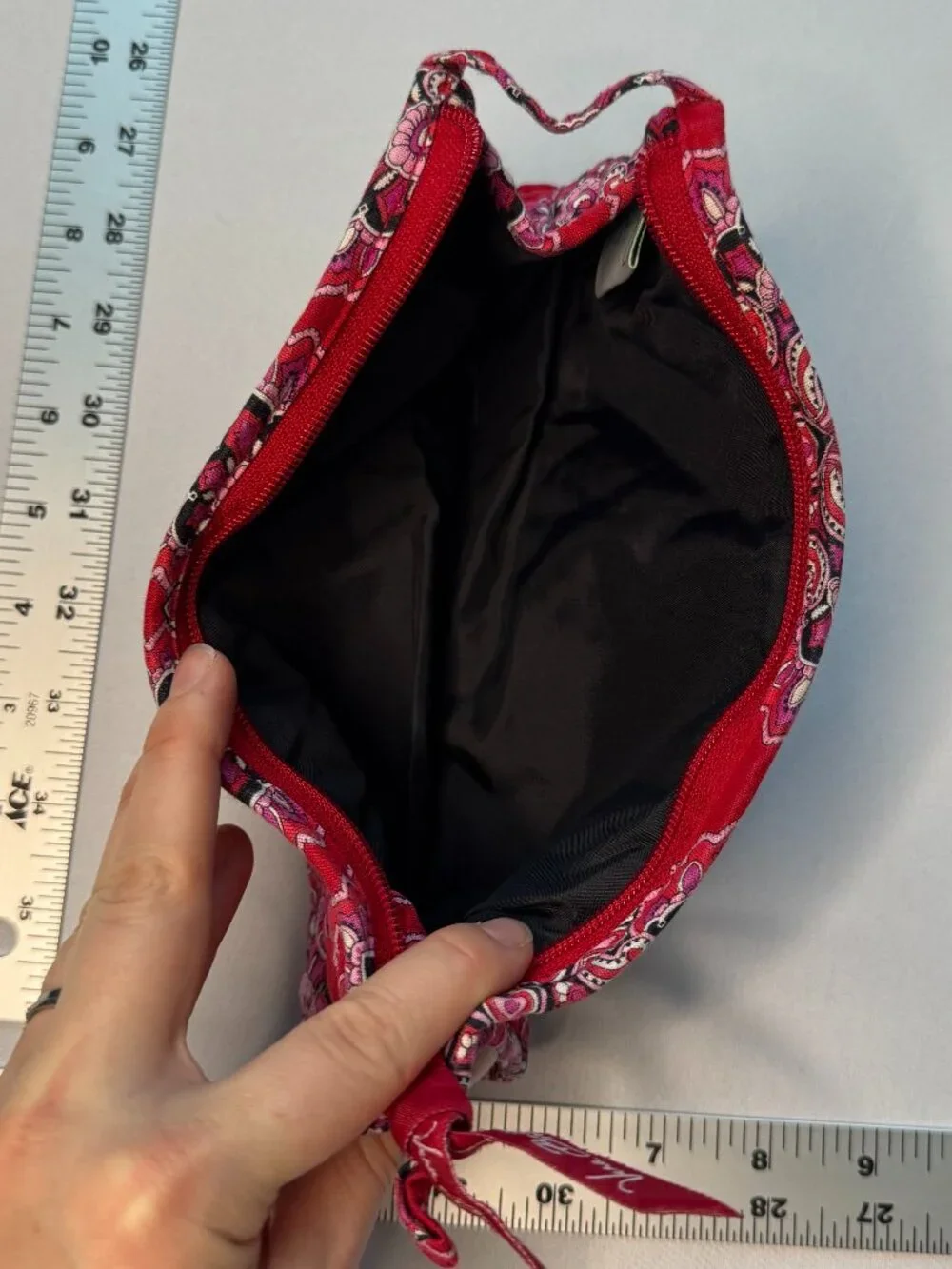 2008 Vera Bradley Pencil/Makeup Case in Frankly Scarlet